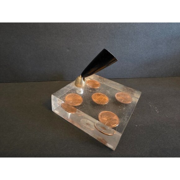 Lucite Pen Holder With Embedded Pennies - Picture 2 of 5
